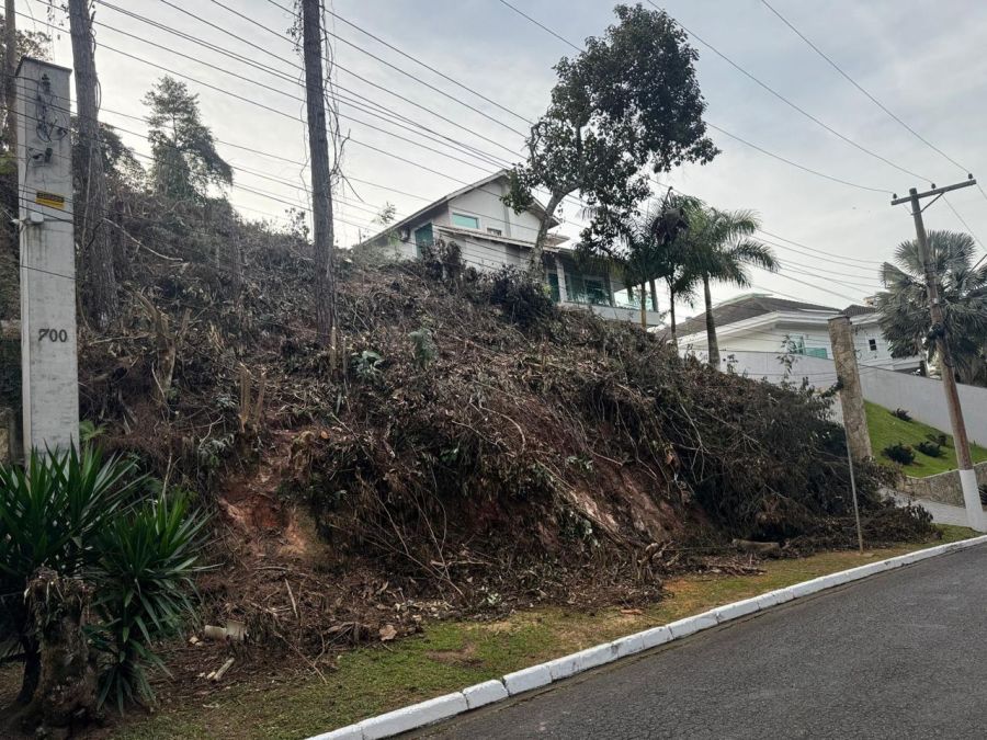 Terreno em Condomnio - Venda - Condomnio Aruj Hills I e II - Aruj - SP
