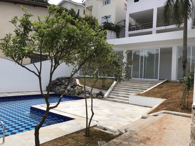 Casa em Condomínio - Aluguel - Arujá 5 - Arujá - SP