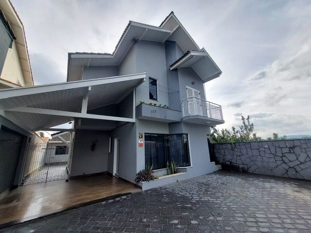 Casa - Venda - Jardim Renata - Arujá - SP