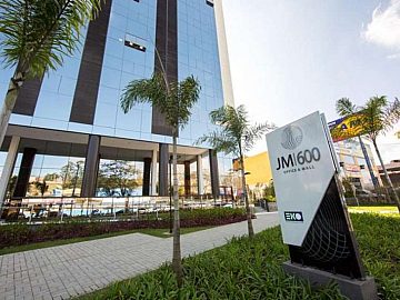 Sala Comercial no JM600 41 m2 - Centro Aruj - SP